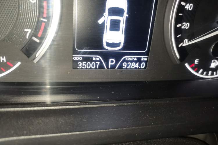 Used Dongfeng Fengon ix5 2021 1.5T CVT Urban Dynamic Edition Odometer Close Up