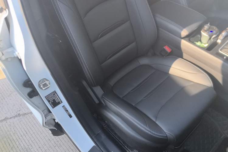 Used Dongfeng Fengon ix5 2021 1.5T CVT Urban Dynamic Edition Right Front Seat