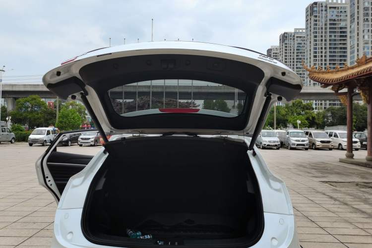 Used Dongfeng Fengon ix5 2021 1.5T CVT Urban Passion Edition Trunk