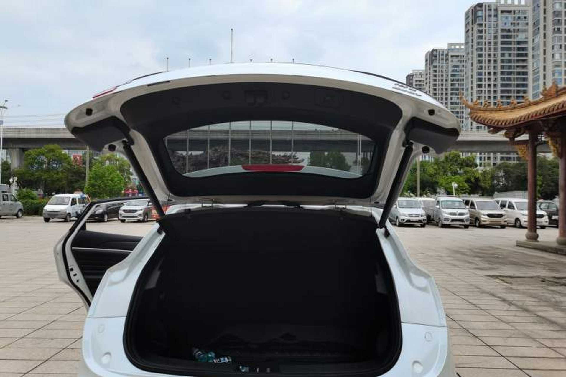 Used Dongfeng Fengon ix5 2021 1.5T CVT Urban Passion Edition Trunk