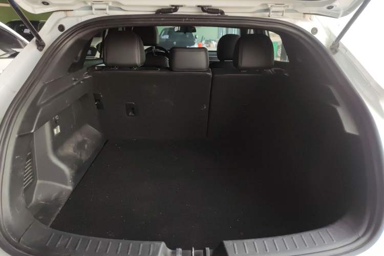 Used Dongfeng Fengon ix5 2021 1.5T CVT Urban Dynamic Edition Trunk