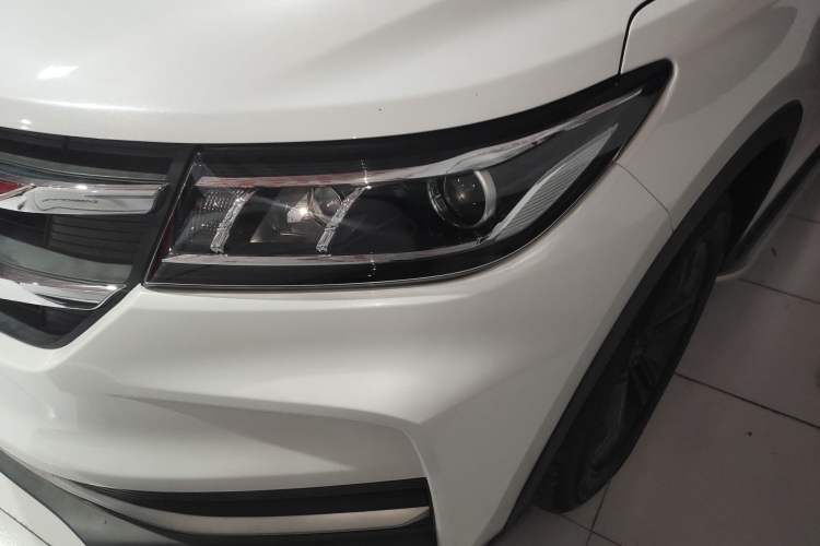 Used Dongfeng Fengon ix7 2020 2.0 TGDI Automatic All-Wheel-Drive Pioneer Edition Left Front Headlight