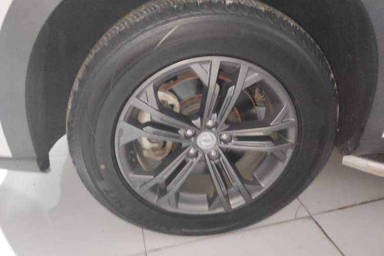 Used Dongfeng Fengon ix7 2020 2.0 TGDI Automatic All-Wheel-Drive Pioneer Edition Left Front Wheel Hub