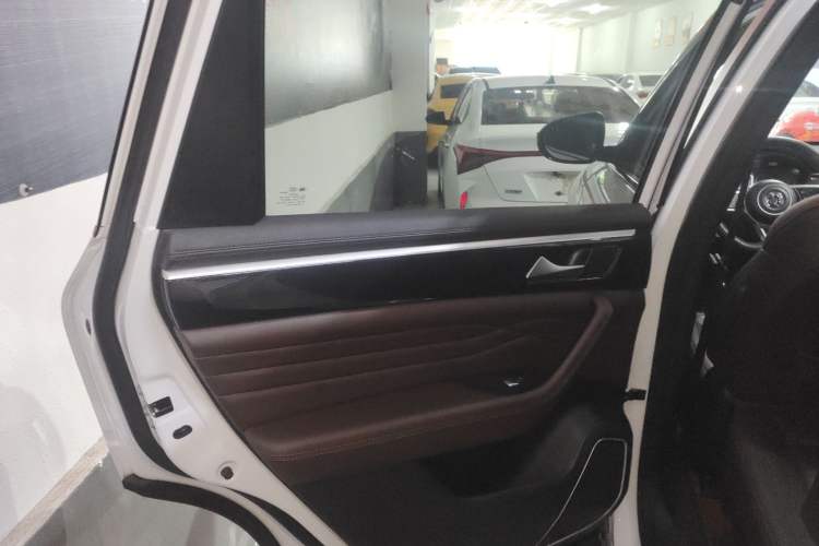 Used Dongfeng Fengon ix7 2020 2.0 TGDI Automatic All-Wheel-Drive Pioneer Edition Left Rear Door Interior