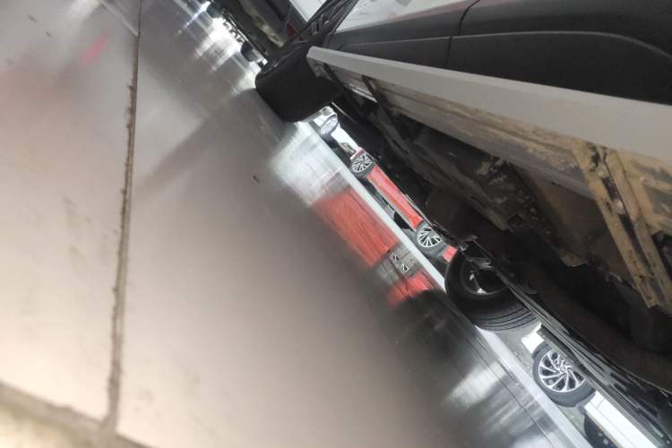 Used Dongfeng Fengon ix7 2020 2.0 TGDI Automatic All-Wheel-Drive Pioneer Edition Left Side Sill