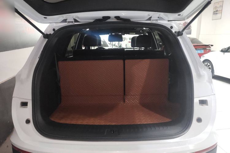 Used Dongfeng Fengon ix7 2020 2.0 TGDI Automatic All-Wheel-Drive Pioneer Edition Trunk
