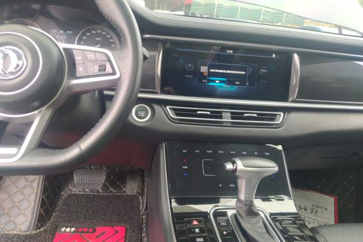 Used Dongfeng Fengon ix7 2020 2.0 TGDI Automatic Two-Wheel Drive Urban Luxury Edition Audio And AC Panel