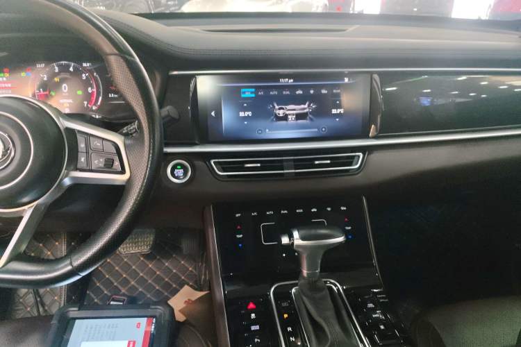 Used Dongfeng Fengon ix7 2020 2.0 TGDI Automatic All-Wheel-Drive ZhenTu Edition Audio And AC Panel