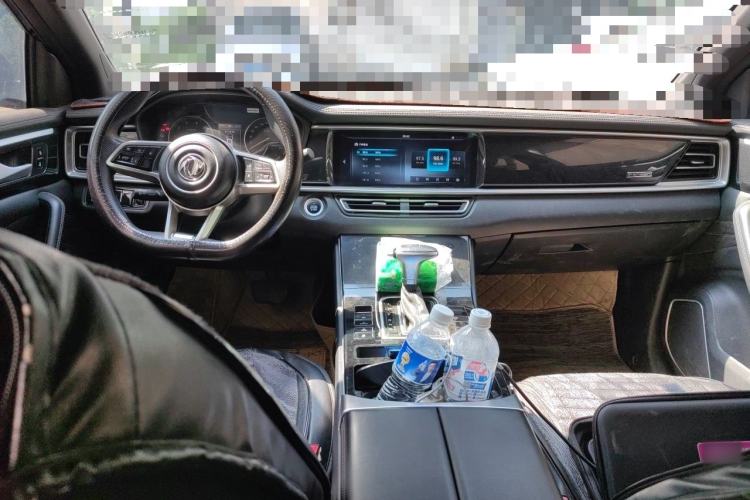 Used Dongfeng Fengon ix7 2020 2.0 TGDI Automatic Two-Wheel Drive Urban Luxury Edition Center Console