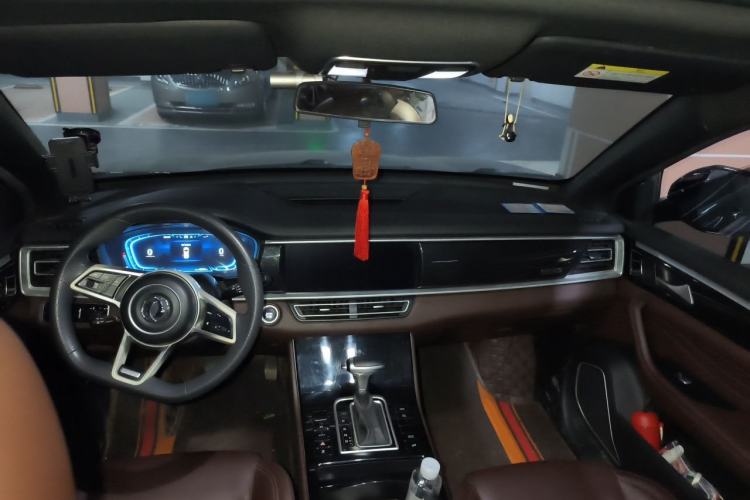 Used Dongfeng Fengon ix7 2020 2.0 TGDI Automatic All-Wheel-Drive Pioneer Edition Center Console