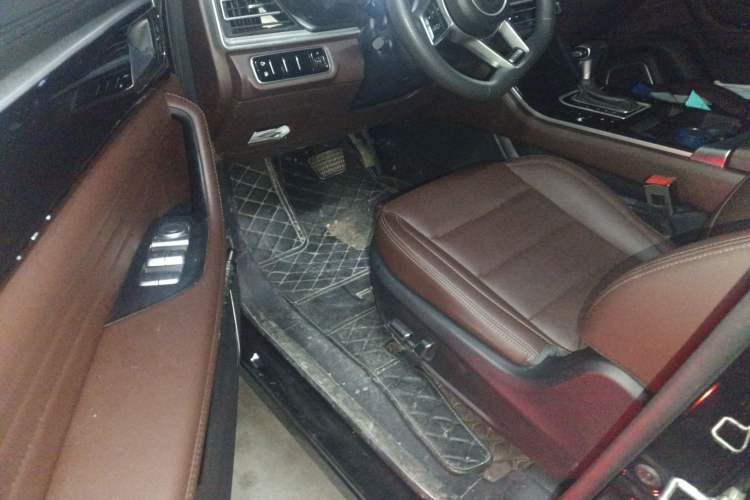 Used Dongfeng Fengon ix7 2020 2.0 TGDI Automatic All-Wheel-Drive Pioneer Edition Driver Seat