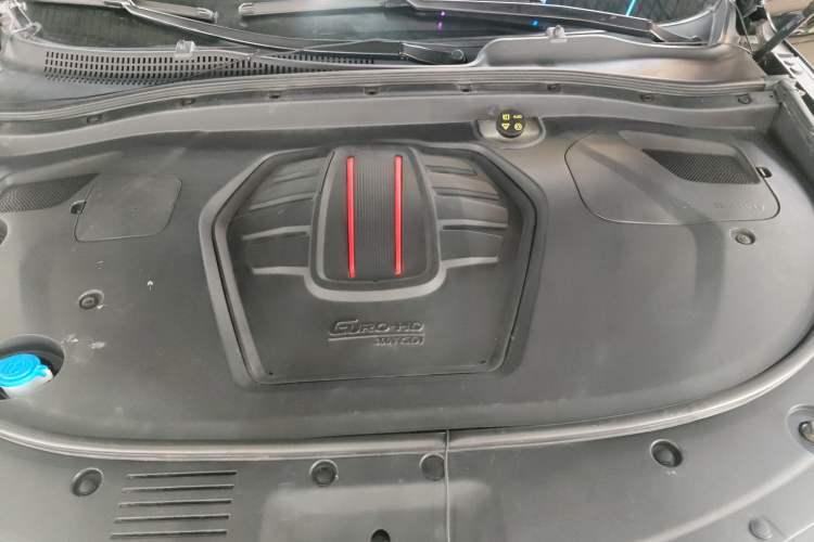 Used Dongfeng Fengon ix7 2020 2.0 TGDI Automatic All-Wheel-Drive ZhenTu Edition Engine Bay