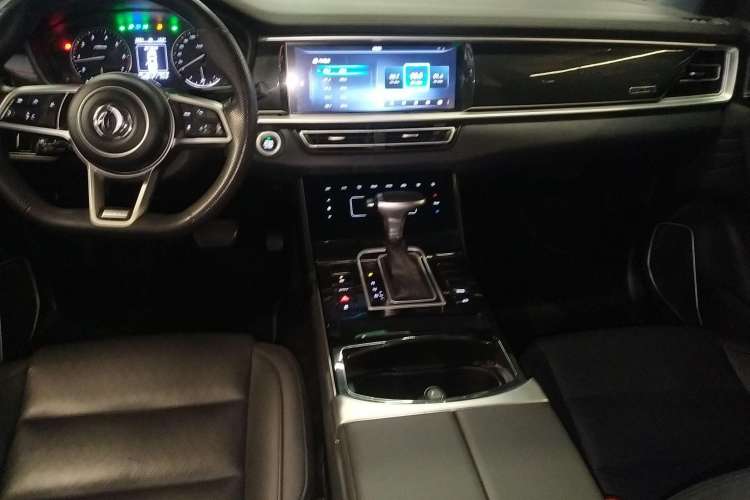 Used Dongfeng Fengon ix7 2020 2.0 TGDI Automatic Two-Wheel Drive Urban Luxury Edition Gear Lever