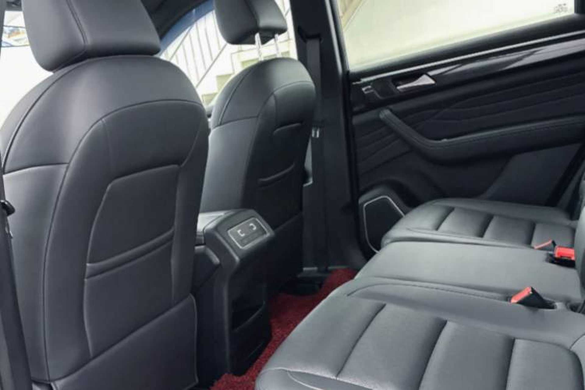 Used Dongfeng Fengon ix7 2020 2.0 TGDI Automatic Two-Wheel Drive Urban Luxury Edition Headliner