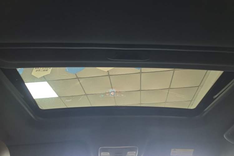 Used Dongfeng Fengon ix7 2020 2.0 TGDI Automatic All-Wheel-Drive Pioneer Edition Headliner