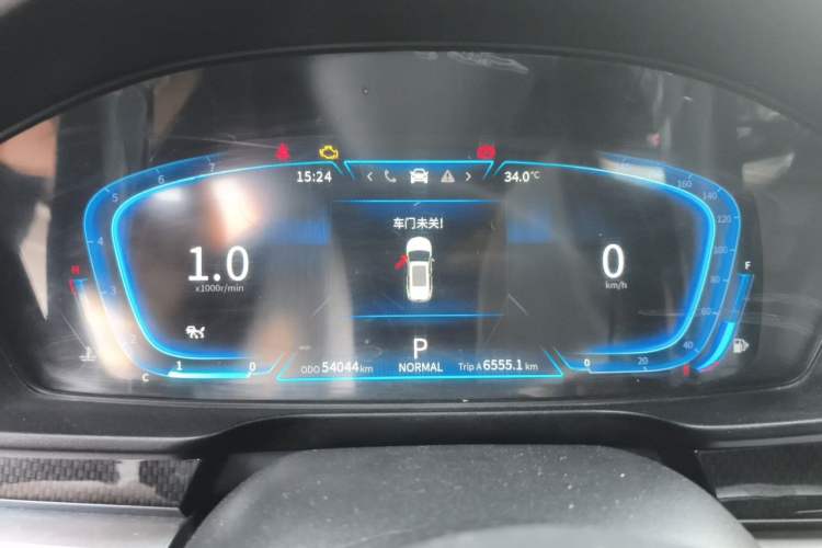 Used Dongfeng Fengon ix7 2020 2.0 TGDI Automatic All-Wheel-Drive ZhenTu Edition Instrument Cluster