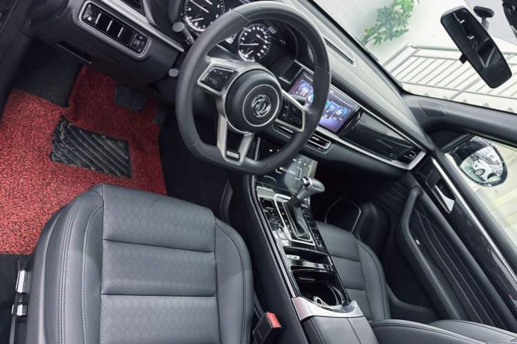 Used Dongfeng Fengon ix7 2020 2.0 TGDI Automatic Two-Wheel Drive Urban Luxury Edition Interior 1