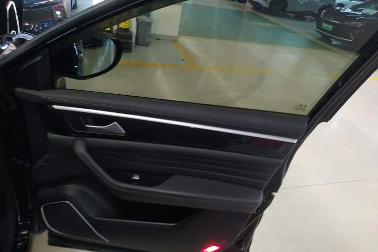 Used Dongfeng Fengon ix7 2020 2.0 TGDI Automatic Two-Wheel Drive Urban Luxury Edition Interior 5