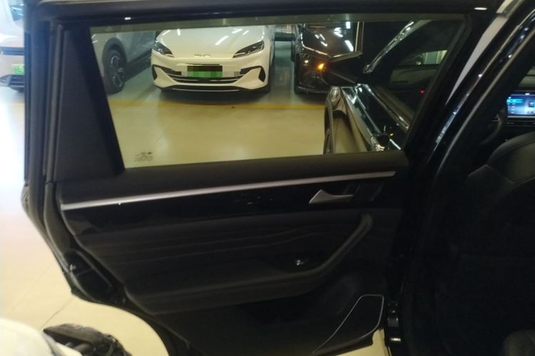 Used Dongfeng Fengon ix7 2020 2.0 TGDI Automatic Two-Wheel Drive Urban Luxury Edition Interior 8