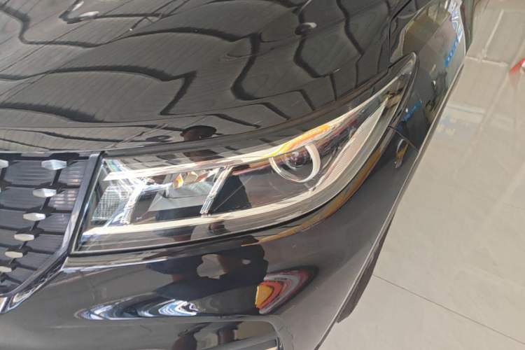 Used Dongfeng Fengon ix7 2020 2.0 TGDI Automatic Two-Wheel Drive Urban Luxury Edition Left Front Headlight