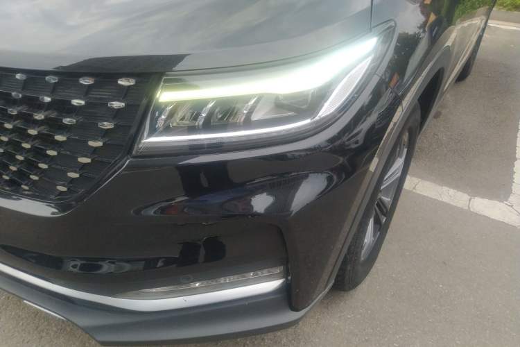Used Dongfeng Fengon ix7 2020 2.0 TGDI Automatic Two-Wheel Drive Urban Luxury Edition Left Front Headlight