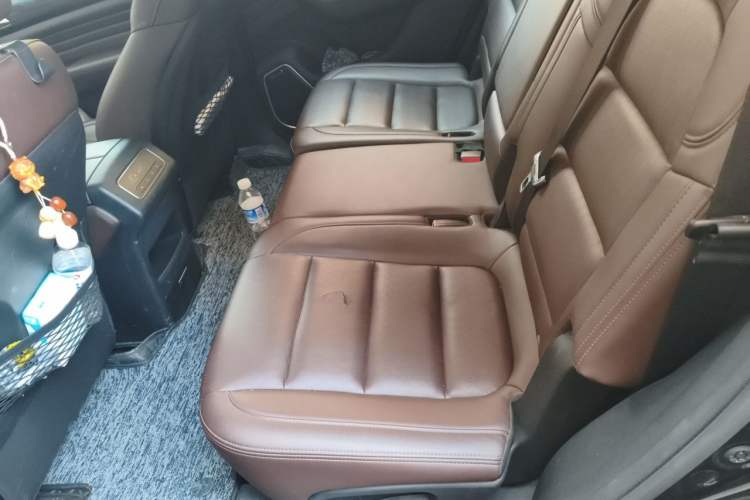 Used Dongfeng Fengon ix7 2020 2.0 TGDI Automatic All-Wheel-Drive ZhenTu Edition Left Rear Seat