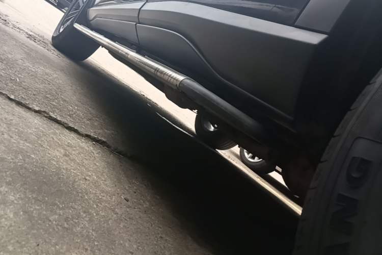 Used Dongfeng Fengon ix7 2020 2.0 TGDI Automatic All-Wheel-Drive Pioneer Edition Left Side Sill