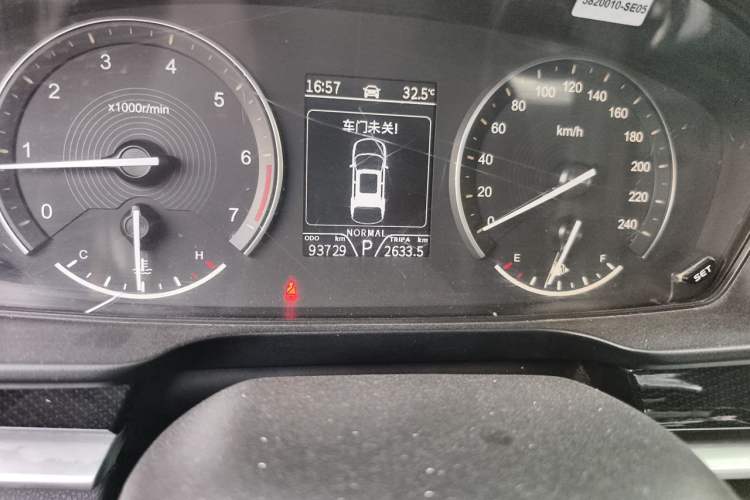 Used Dongfeng Fengon ix7 2020 2.0 TGDI Automatic Two-Wheel Drive Urban Luxury Edition Odometer Close Up