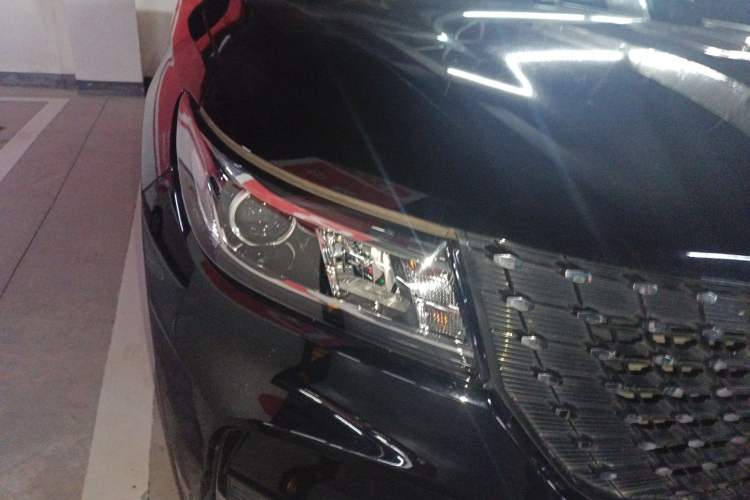 Used Dongfeng Fengon ix7 2020 2.0 TGDI Automatic All-Wheel-Drive Pioneer Edition Right Front Headlight