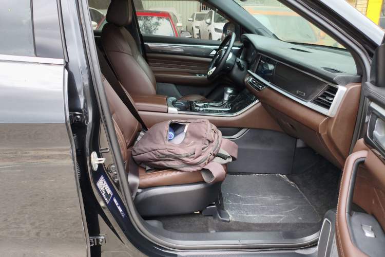 Used Dongfeng Fengon ix7 2020 2.0 TGDI Automatic All-Wheel Drive Comfort Edition Right Front Seat