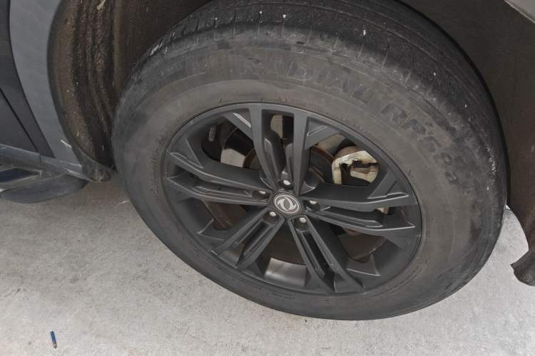 Used Dongfeng Fengon ix7 2020 2.0 TGDI Automatic Two-Wheel Drive Urban Luxury Edition Right Front Wheel Hub