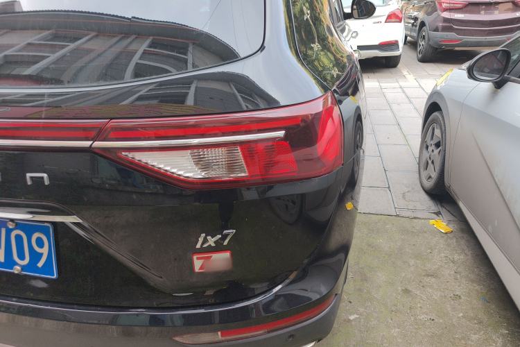 Used Dongfeng Fengon ix7 2020 2.0 TGDI Automatic All-Wheel-Drive Pioneer Edition Right Rear Taillight