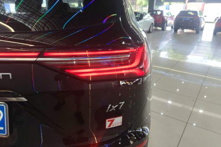 Used Dongfeng Fengon ix7 2020 2.0 TGDI Automatic All-Wheel-Drive ZhenTu Edition Right Rear Taillight