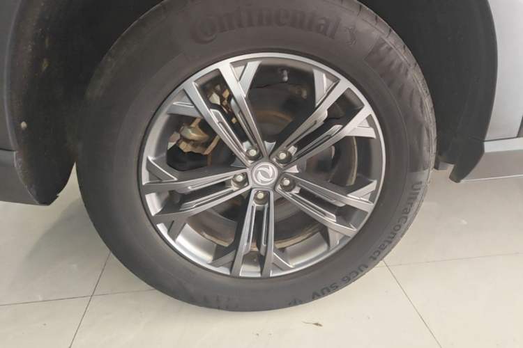 Used Dongfeng Fengon ix7 2020 2.0 TGDI Automatic Two-Wheel Drive Urban Luxury Edition Right Rear Wheel Hub