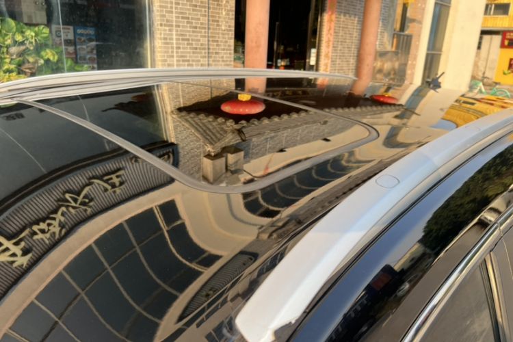 Used Dongfeng Fengon ix7 2020 2.0 TGDI Automatic Two-Wheel Drive Urban Luxury Edition Roof