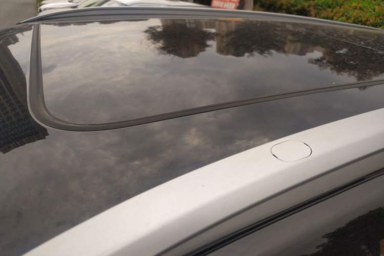 Used Dongfeng Fengon ix7 2020 2.0 TGDI Automatic Two-Wheel Drive Urban Luxury Edition Roof