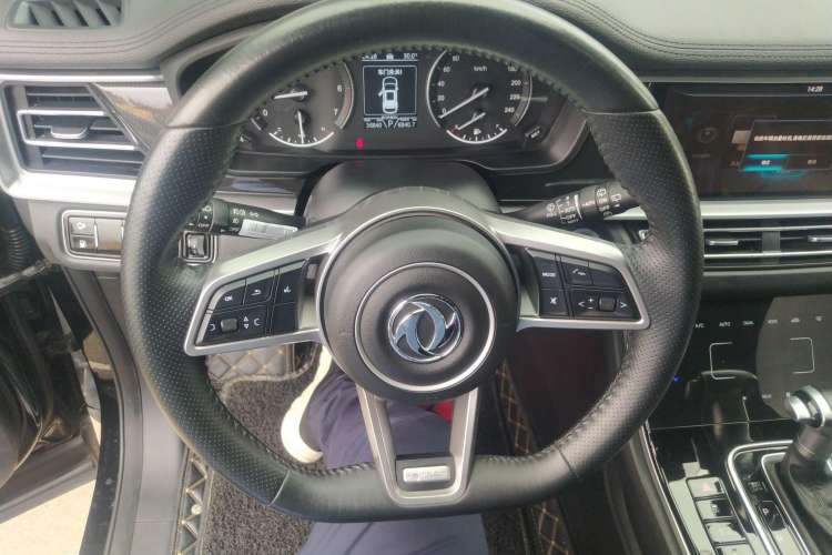 Used Dongfeng Fengon ix7 2020 2.0 TGDI Automatic Two-Wheel Drive Urban Luxury Edition Steering Wheel