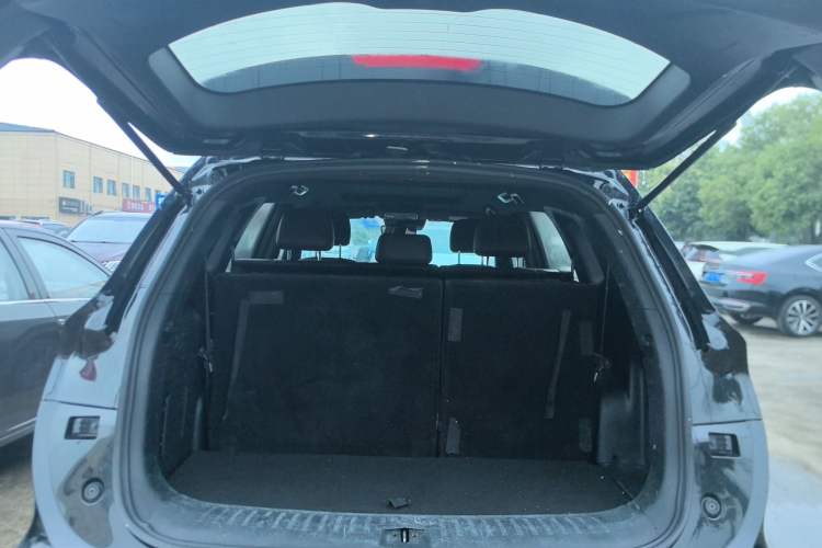 Used Dongfeng Fengon ix7 2020 2.0 TGDI Automatic All-Wheel Drive Comfort Edition Trunk