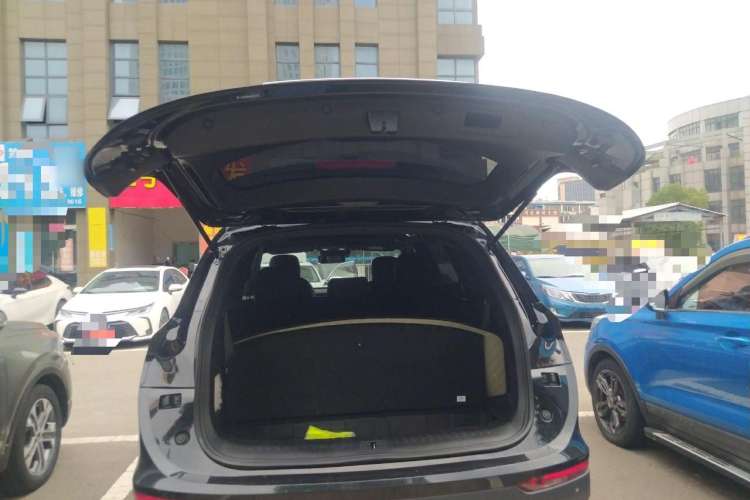 Used Dongfeng Fengon ix7 2020 2.0 TGDI Automatic Two-Wheel Drive Urban Luxury Edition Trunk