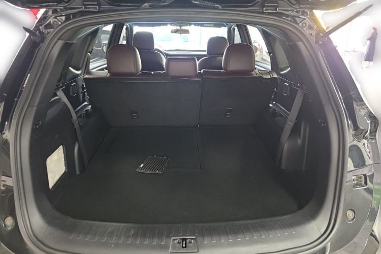 Used Dongfeng Fengon ix7 2020 2.0 TGDI Automatic All-Wheel-Drive Pioneer Edition Trunk