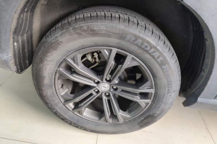 Used Dongfeng Fengon ix7 2020 2.0 TGDI Automatic Two-Wheel Drive Urban Luxury Edition Exterior 5