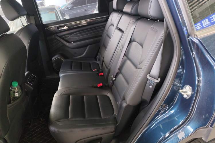 Used Dongfeng Fengon ix7 2020 2.0 TGDI Automatic Two-Wheel Drive Urban Luxury Edition Left Rear Seat