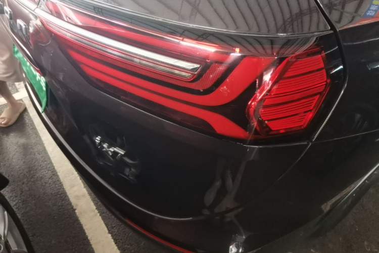 Used Dongfeng Fengon ix7 2020 2.0 TGDI Automatic Two-Wheel Drive Urban Luxury Edition Right Rear Taillight