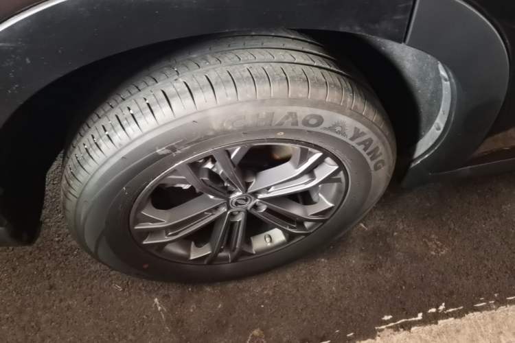 Used Dongfeng Fengon ix7 2020 2.0 TGDI Automatic Two-Wheel Drive Urban Luxury Edition Right Rear Wheel Hub