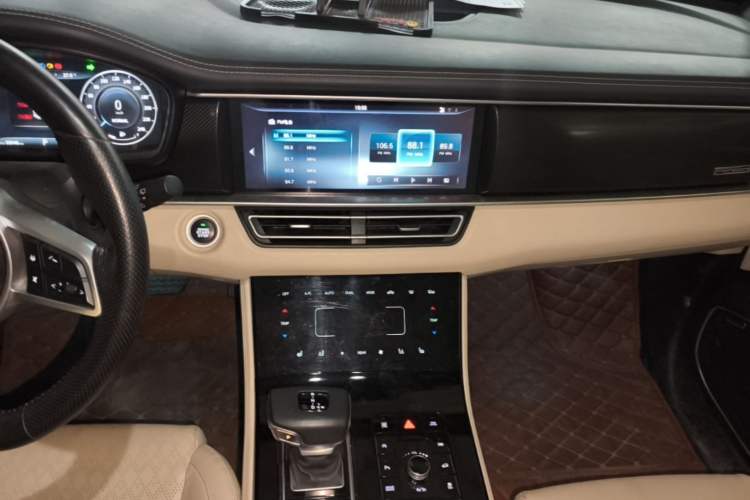 Used Dongfeng Fengon ix7 2020 2.0 TGDI Automatic All-Wheel Drive Flagship Edition Audio And AC Panel