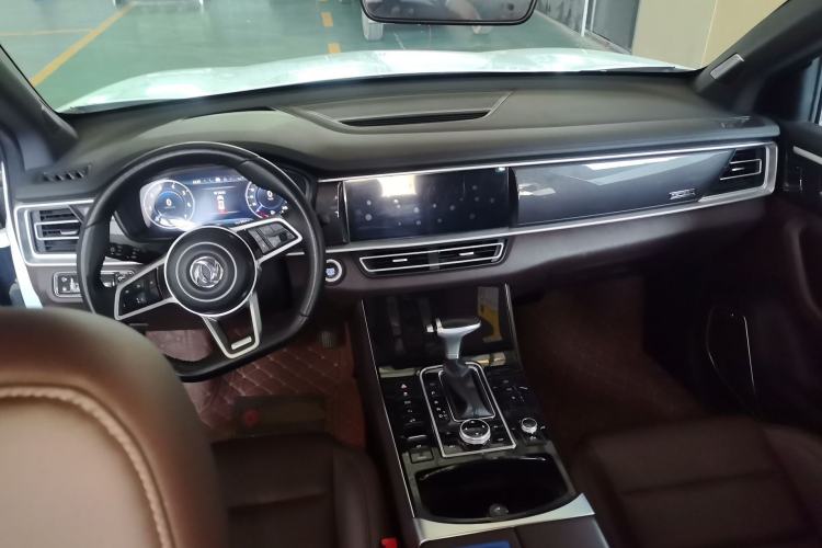 Used Dongfeng Fengon ix7 2020 2.0 TGDI Automatic All-Wheel-Drive ZhenTu Edition Center Console