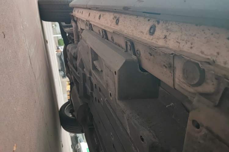 Used Dongfeng Fengon ix7 2020 2.0 TGDI Automatic All-Wheel-Drive ZhenTu Edition Chassis Front Right
