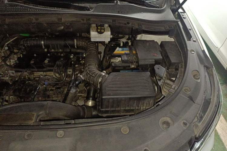 Used Dongfeng Fengon ix7 2020 2.0 TGDI Automatic All-Wheel-Drive ZhenTu Edition Engine Bay Left