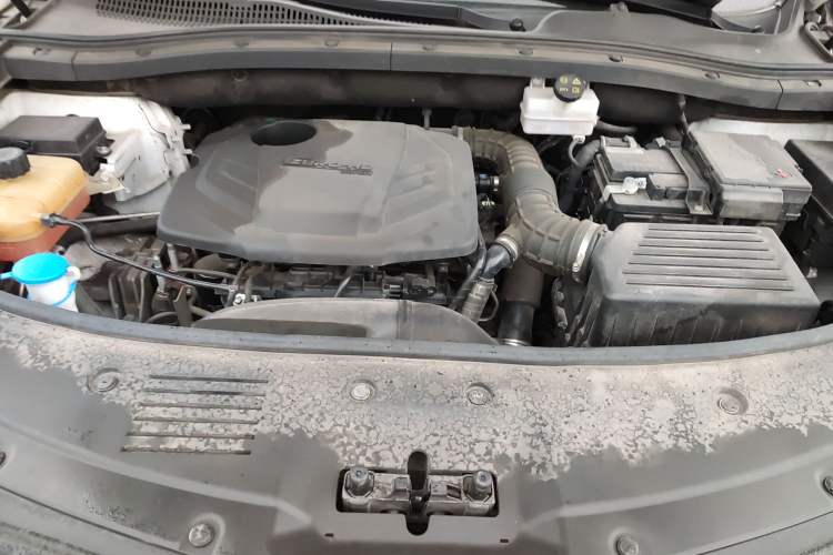 Used Dongfeng Fengon ix7 2020 2.0 TGDI Automatic Two-Wheel Drive Urban Luxury Edition Engine Bay