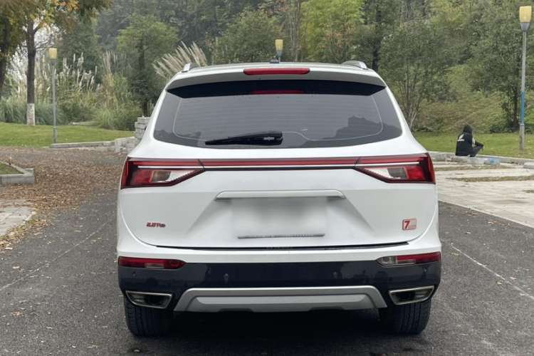 Used Dongfeng Fengon ix7 2020 2.0 TGDI Automatic Two-Wheel Drive Urban Luxury Edition Exterior 4
